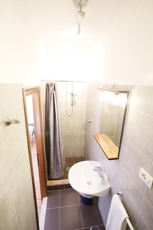 Bed & Breakfast Flavia 84 Рим Номер фото