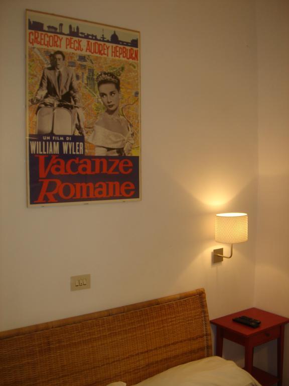 Bed & Breakfast Flavia 84 Рим Номер фото
